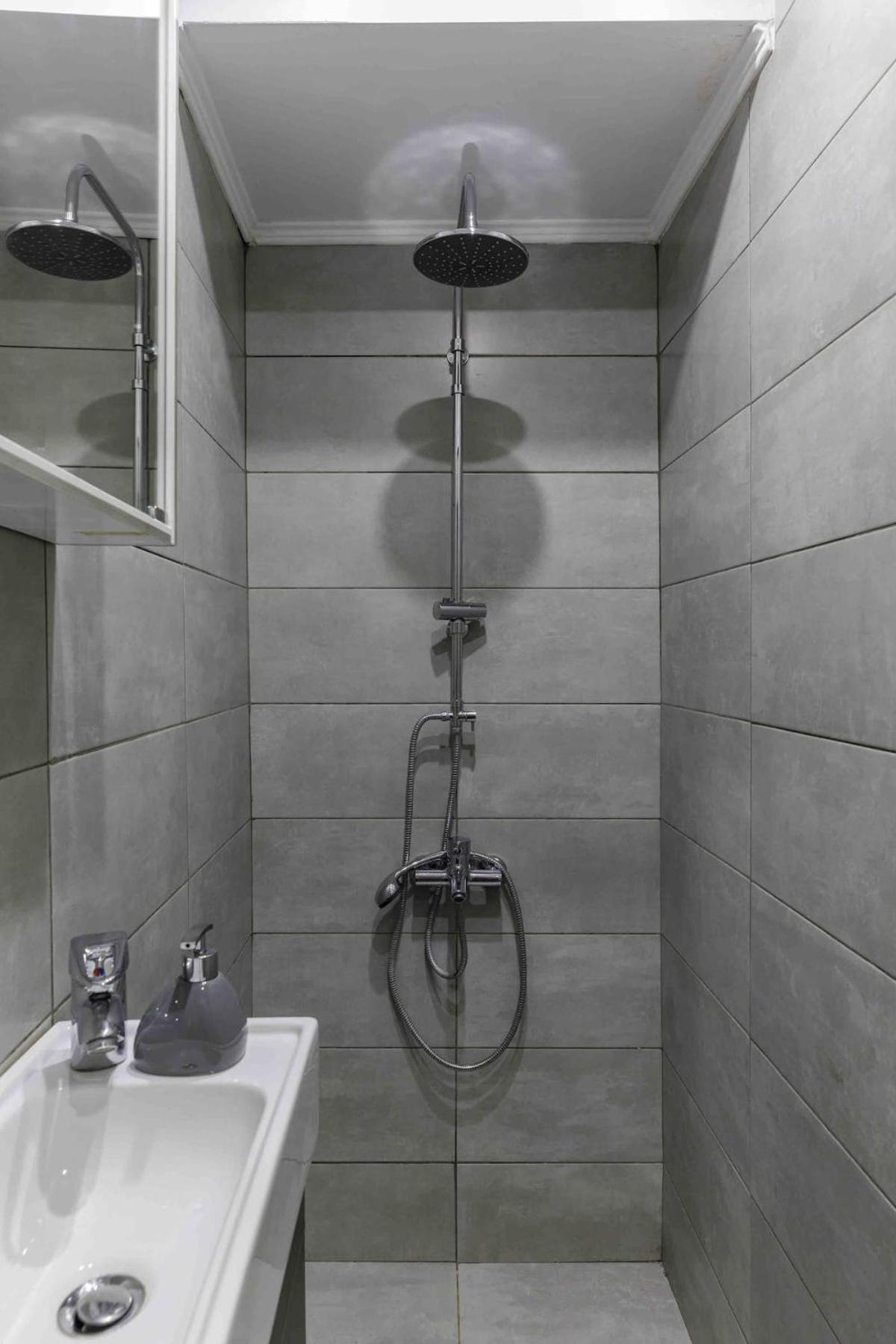 Stylish Apartment In City Center Tesalonika Bagian luar foto