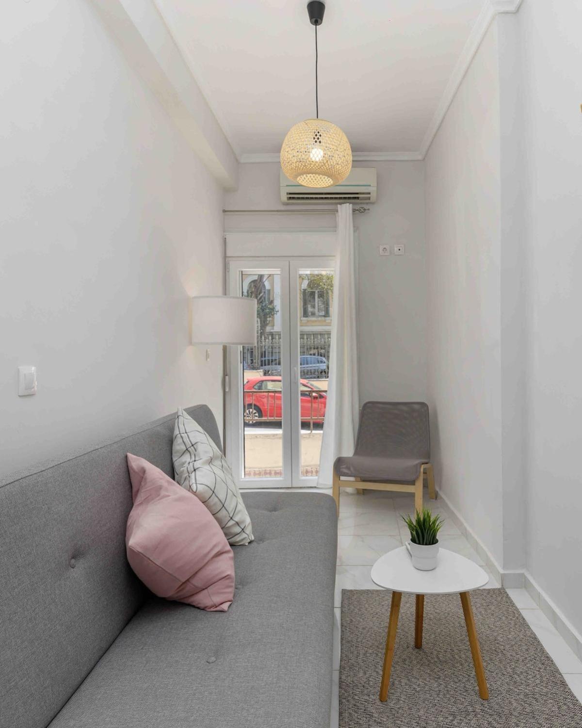 Stylish Apartment In City Center Tesalonika Bagian luar foto